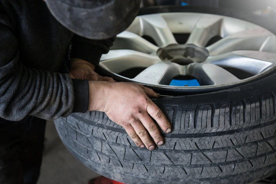 Wheels and Tires Demount